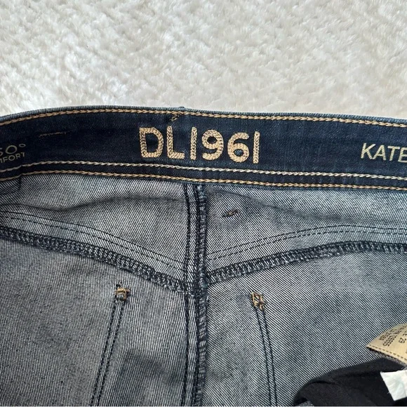 DL1961 Kate Slim Straight Denim, Twilight, size 29 - Picture 5 of 13